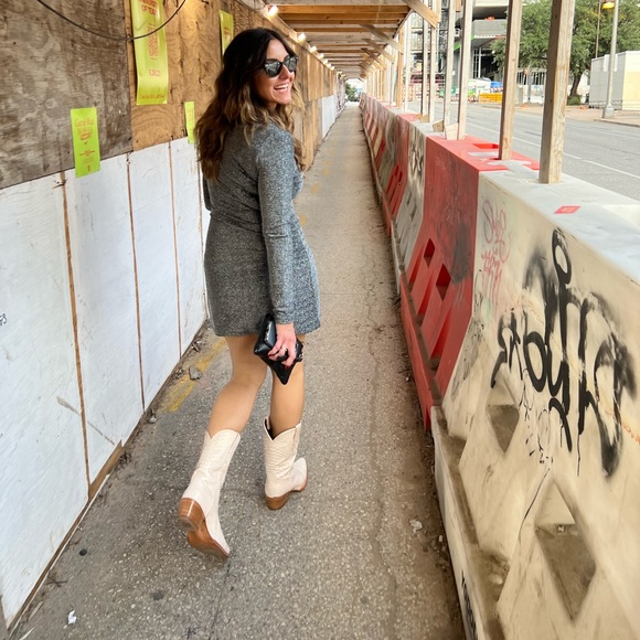 Meet your Posher, Kristina - Picture 2 of 6